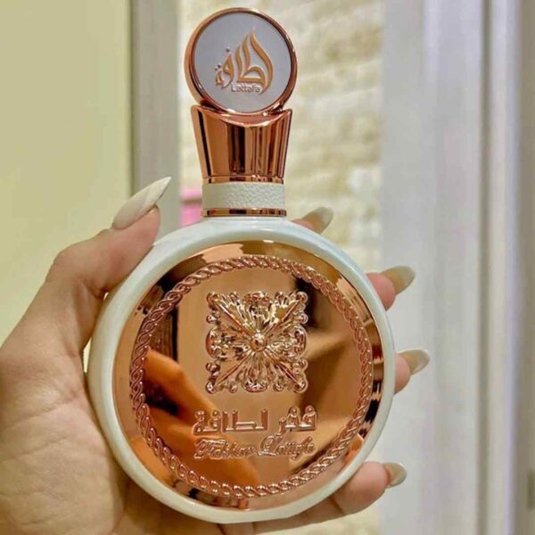 Lattafa Fakhar Rose 100ml - Image 2